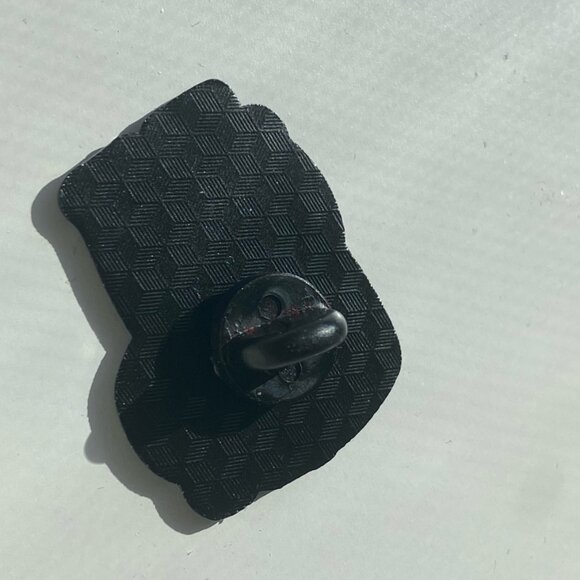 Domo Kun Enamel Pin Anime Cartoon Japan Kawaii Y2K Emo Mall Goth Tweemo Scene - Picture 4 of 6